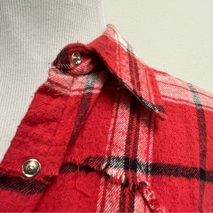 Levi’s flannel shirt red black white  plaid snap front fringe western L
